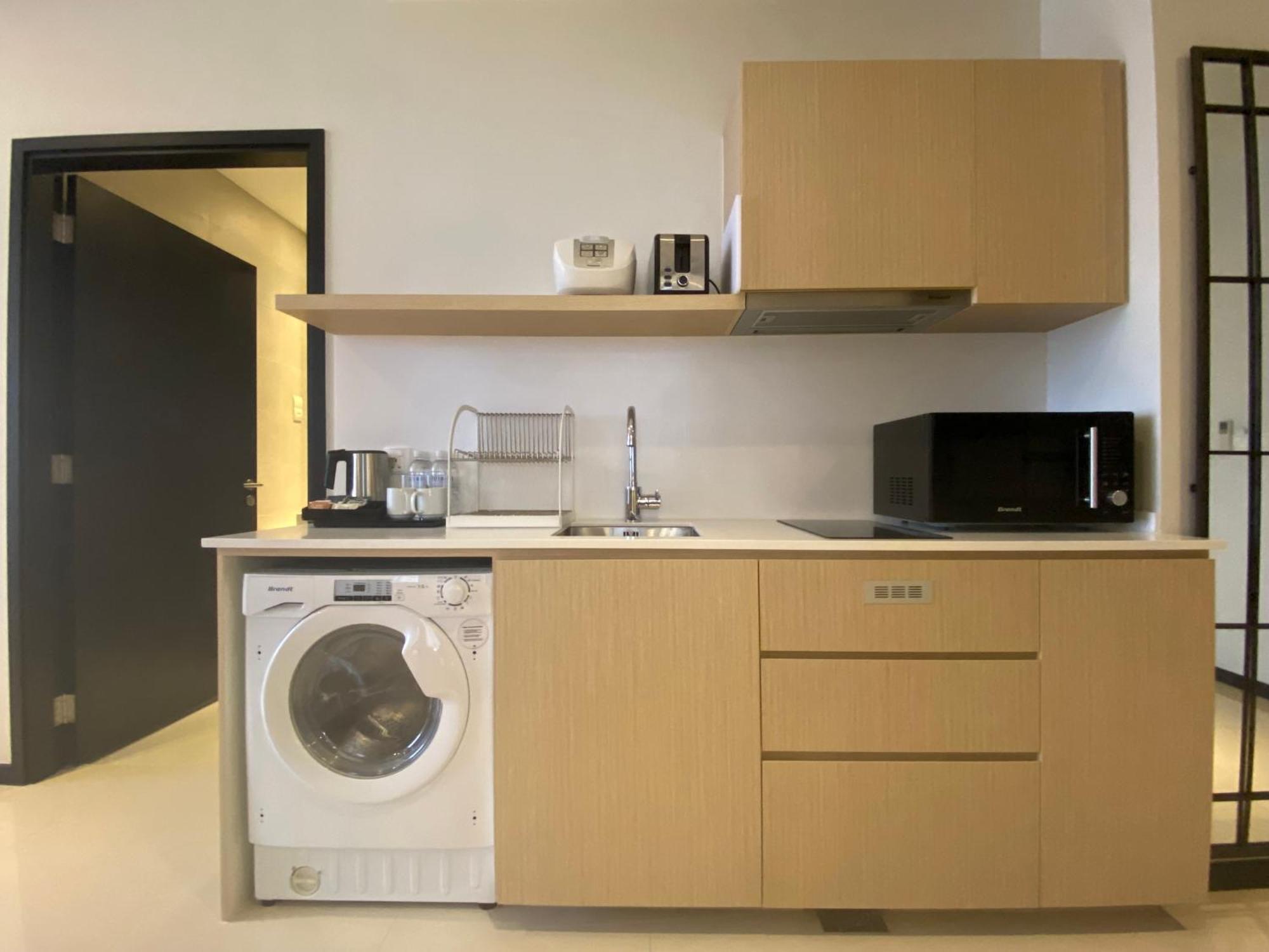 Momentus Serviced Residences Novena Singapura Luaran gambar